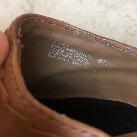 ‎WHITE MOUNTAIN BRONCO TOOLED LEATHER MULES - Picture 9 of 10